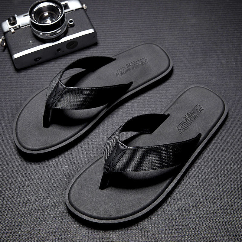 Gentlemen style trendy beach sandals fashion slippers