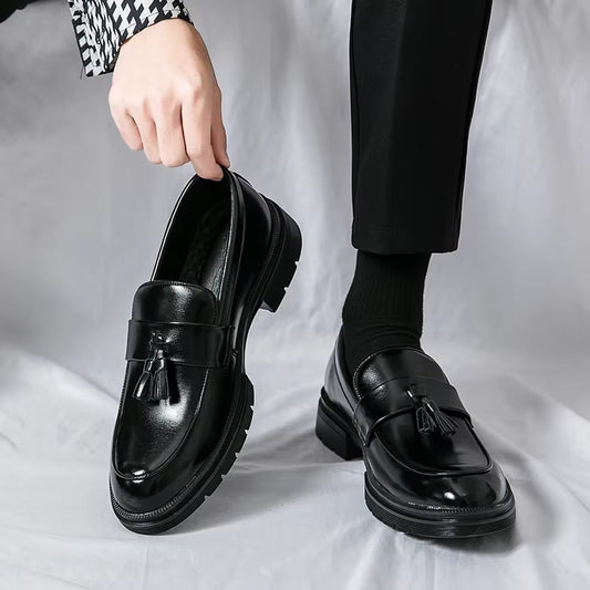Luxury Brand Shoes Men Fashion plus Size 46 Soft Moccasins Men Loafers High Quality Leather Tassel Shoes Men Flats Driving Shoe.