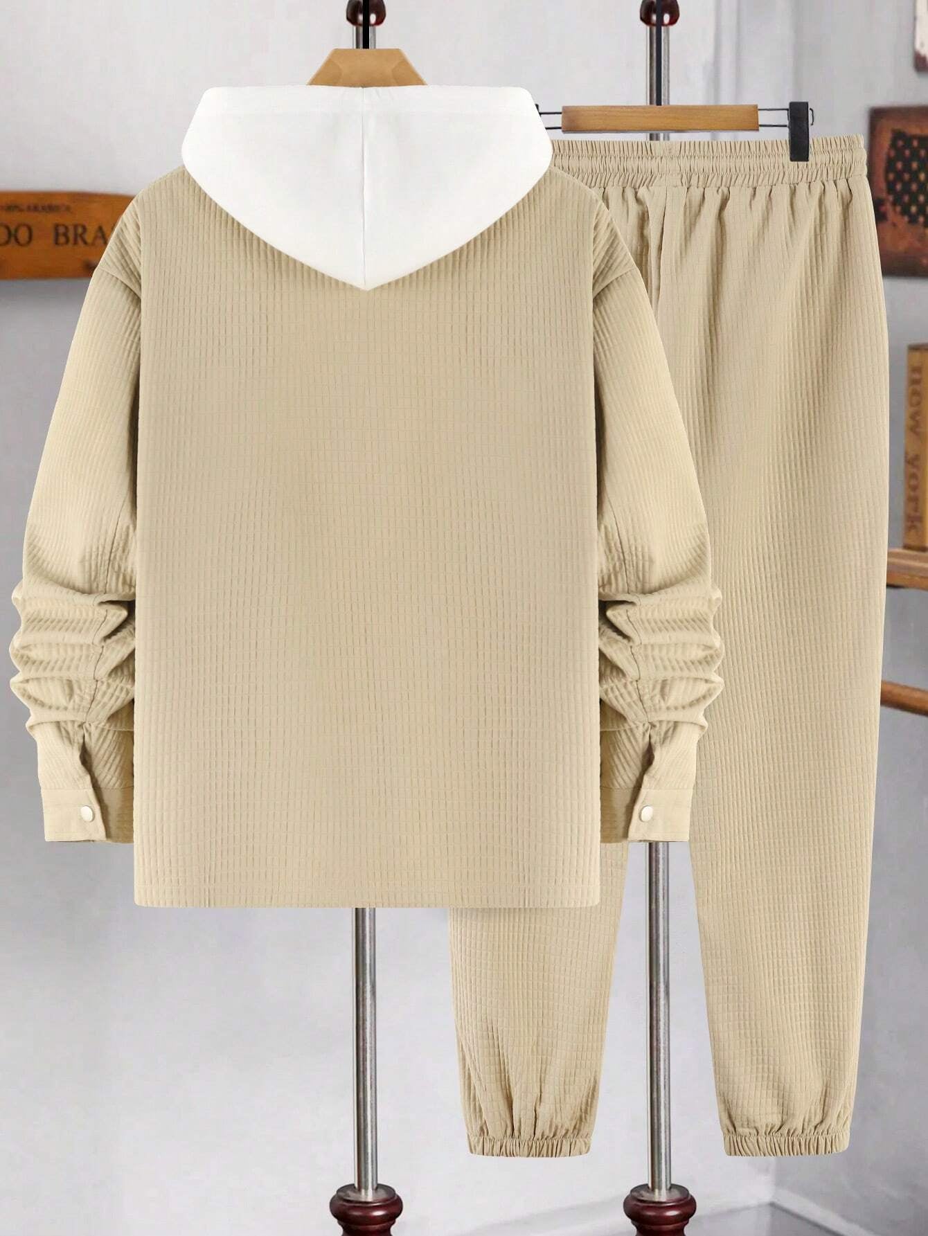 Men Flap Pocket Shirt & Drawstring Waist Pants
