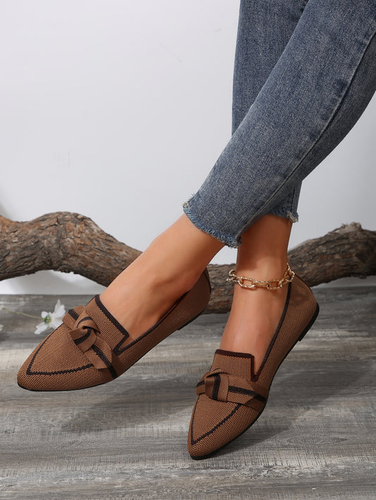 Ladies fashion flat pointed Shoes